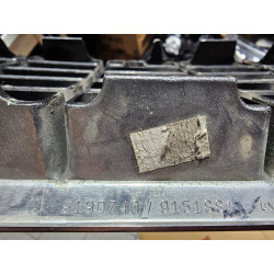 9190740 Volvo S60 Grille 2001-2004 9151881