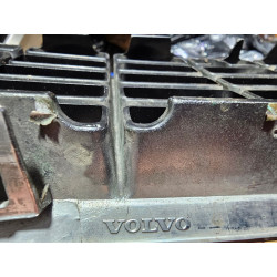 9190740 Volvo S60 Grille 2001-2004 9151881