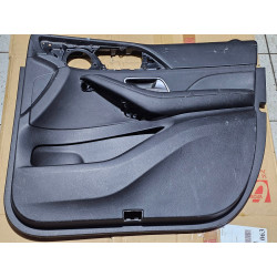 A1677275000 Mercedes-Benz GLE Front Right Door Cover Panel 2020-2023