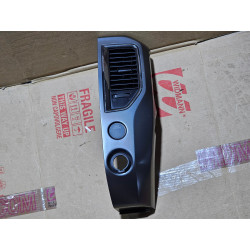 68750-EZ40A Nissan Titan Dash Center Right Trim Bezel Air Vent Grille