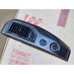 68750-EZ40A Nissan Titan Dash Center Right Trim Bezel Air Vent Grille