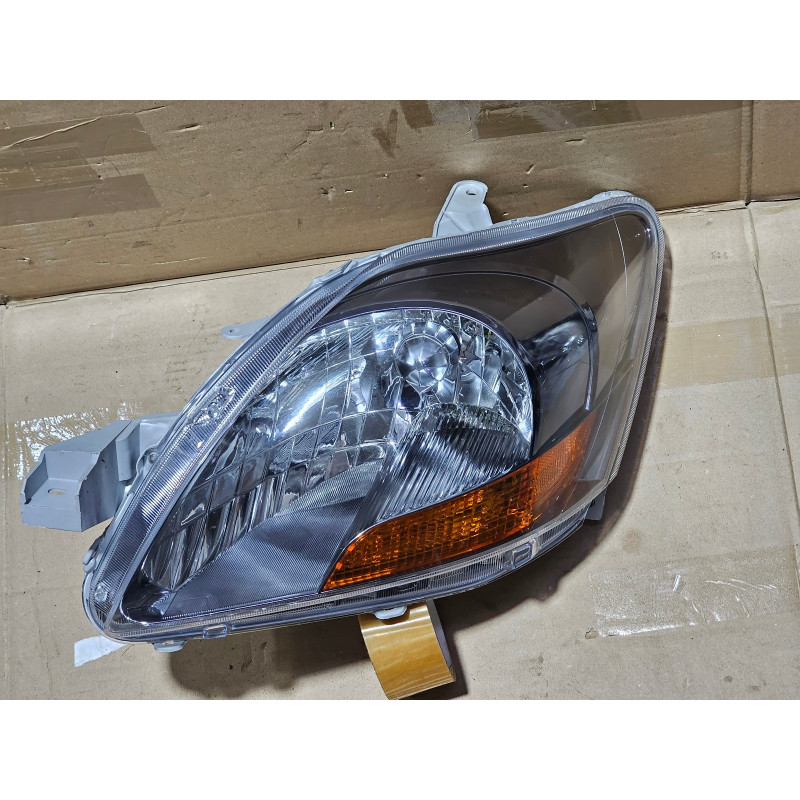 81170-52740 Toyota Yaris Sedan Left Headlight 2007-2012