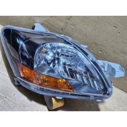 81130-52750 Toyota Yaris Sedan Right Headlight 2007-2012