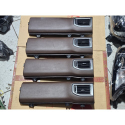 68134-EZ00B Nissan Titan Right Dash Trim Cover Panel 2016-2024 68760-EZ40A