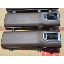 68134-EZ00B Nissan Titan Right Dash Trim Cover Panel 2016-2024 68760-EZ40A