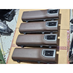 68134-EZ00B Nissan Titan Right Dash Trim Cover Panel 2016-2024 68760-EZ40A