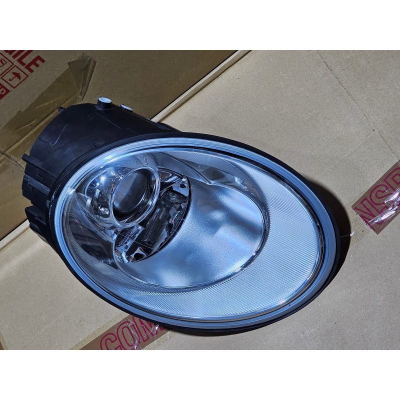 1C0941030N Volkswagen Beetle Right Halogen Headlight 2006-2010