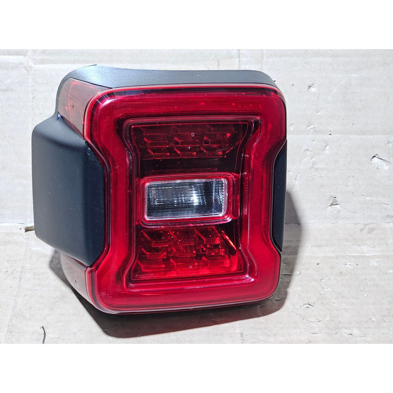 68474045AA Jeep Left LED Blind Spot Tail Lamp (radar Module Not Included)