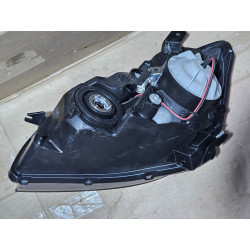 26010-ZB525 Nissan Altima Right Halogen Headlight 2005-2006