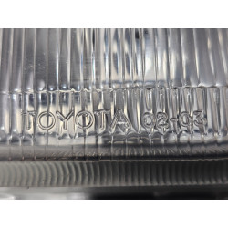 81110-02020 Toyota Corolla Right Headlight 1988-1992