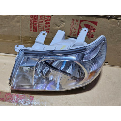 81150-04163 Toyota Tacoma Halogen Headlight, Left Side 2005-2011