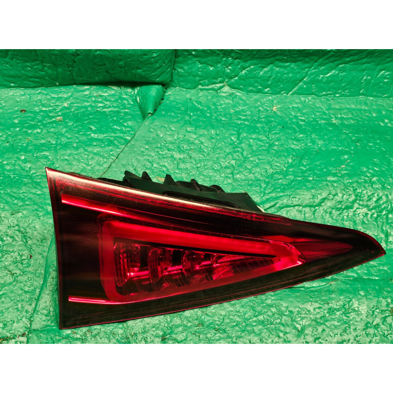 A1679062700 Mercedes-Benz GLE Left LED Inner Tail Lamp (european Version)