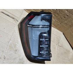 85746240 Chevrolet Tahoe Left LED Tail Lamp 2025-2026 85050854