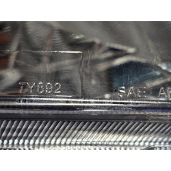 81110-AA080 Toyota Solara Right Halogen Headlight 2004-2006
