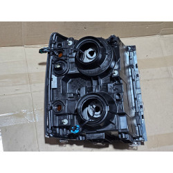 4078971C91 Chevrolet Silverado 4500 HD Left Mid Halogen Headlight (chrome)
