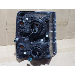 4078971C91 Chevrolet Silverado 4500 HD Left Mid Halogen Headlight (chrome)