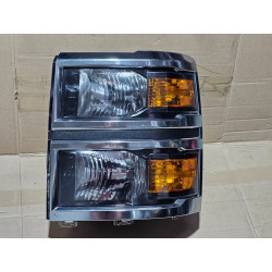 4078971C91 Chevrolet Silverado 4500 HD Left Mid Halogen Headlight (chrome)