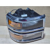 4078972C91 Chevrolet Silverado 4500 HD Right Mid Halogen Headlight (chrome)
