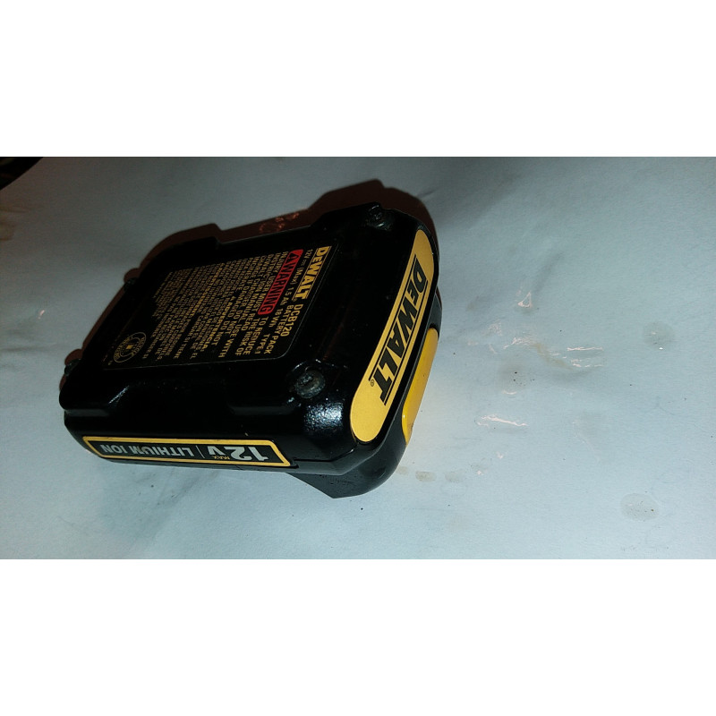 DEWALT 12V BATTERY LITHIUM ION N116000 DCB120 1.5Ah 18Wh USED