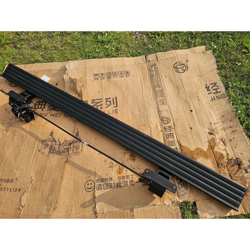 86279576 Chevrolet Suburban Right Step Running Board 2025-2027 84543162