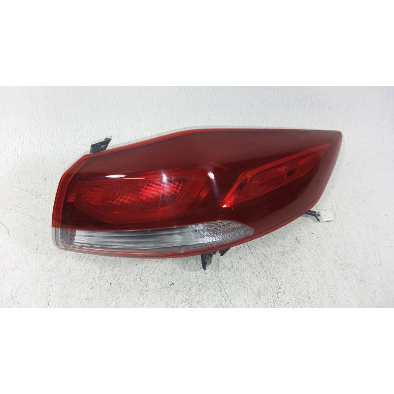 HYUNDAI ELANTRA RIGHT TAIL LAMP 2017-2018 92402-F20 92402-F2020