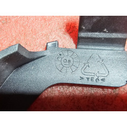 CADILLAC GMC CHEVROLET GM BRACKET 2008 GM 2960