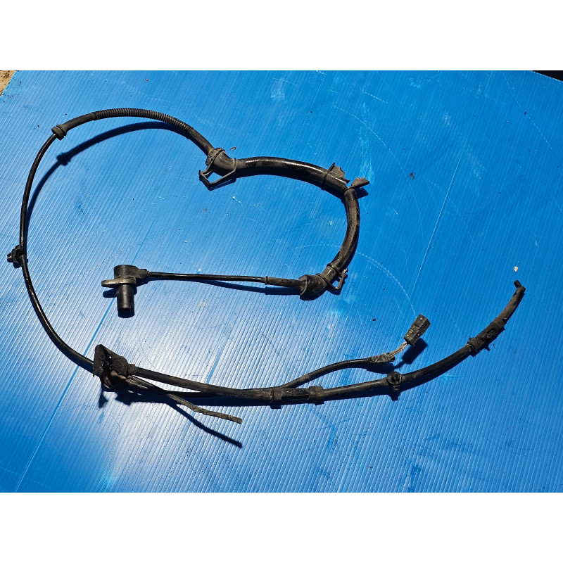 AUDI A4 S4 Rear Left ABS Wheel Speed Sensor 2004-2008 8E0971821E 0265006825