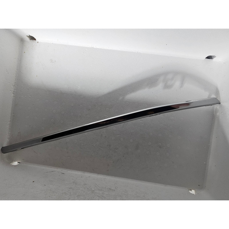 VOLKSWAGEN ATLAS GRILLE CHROME MOLDING DECAL RIGHT 2024-2026 3CM853768C 3CN853768E
