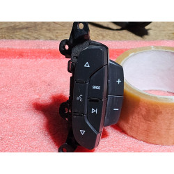 BUICK LUCERNE CADILLAC DTS STEERING WHEEL AUDIO CONTROL SWITCH 2006-2011 GM 15774572 15276868
