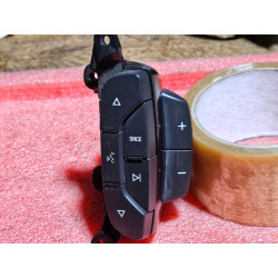 BUICK LUCERNE CADILLAC DTS STEERING WHEEL AUDIO CONTROL SWITCH 2006-2011 GM 15774572 15276868