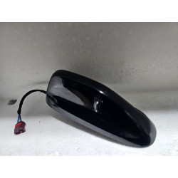 CHRYSLER DODGE JEEP ROOF SHARK FIN RADIO GPS ANTENNA 6QJ15GW7AA P6QJ15GW7AA MISSING 1 CONNECTOR