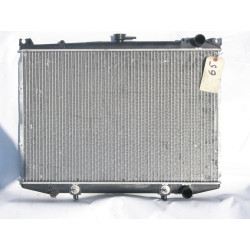 2146056G05 Nissan Hardbody Pickup Radiator 1986-1997