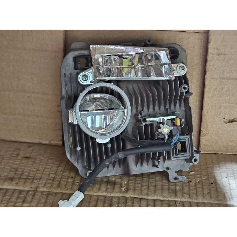 RIGHT HEADLIGHT LED MODULE