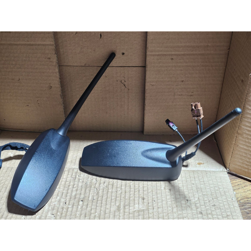 1X CHEVROLET ONIX TRACKER ROOF GPS RADIO ANTENNA 2020-2026 GM 26273528 914727727 26273411 NEW