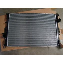 LR006715 Land Rover LR2 Radiator 2004-2017 6G91-8005-FC