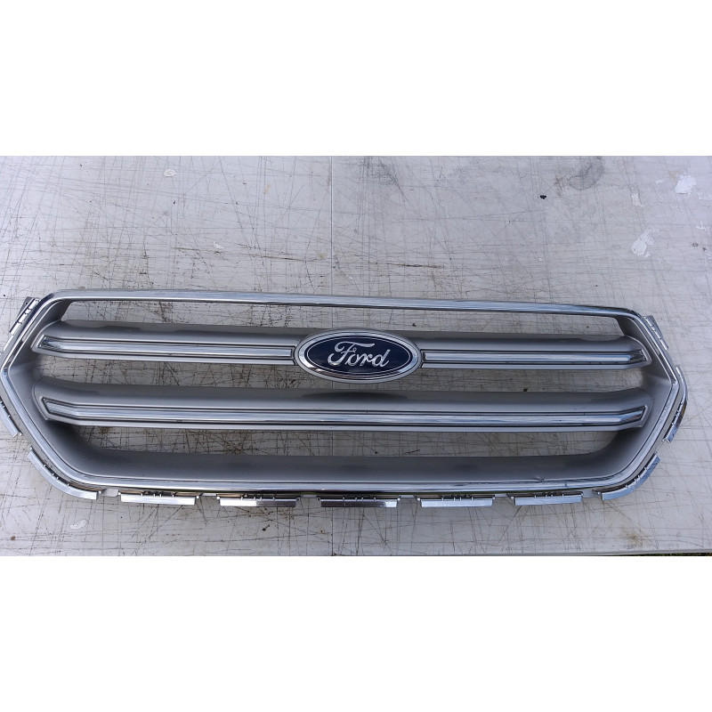 FORD ESCAPE UPPER GRILLE 2017-2019 GJ54-8200-BB