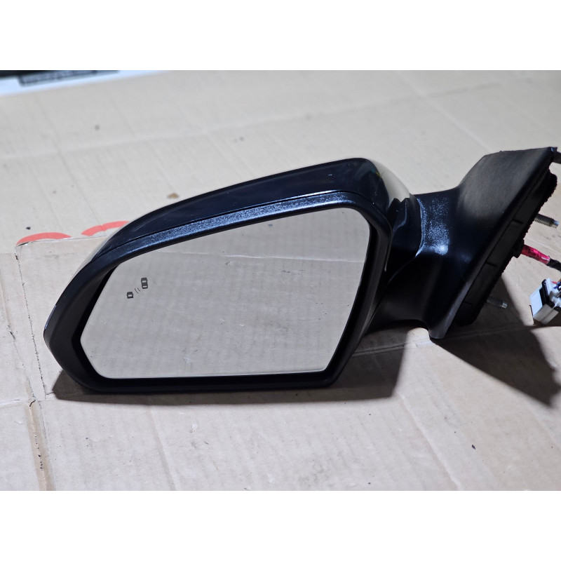HYUNDAI SONATA LEFT BLIND SPOT TURN MIRROR 2015-2017 87610-C2020XU8 87610-C2020 8 WIRE