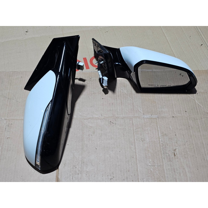 1X HYUNDAI SONATA RIGHT BLIND SPOT MIRROR 2015-2017 87620-C2070WW8 87620-C2070  12 WIRE