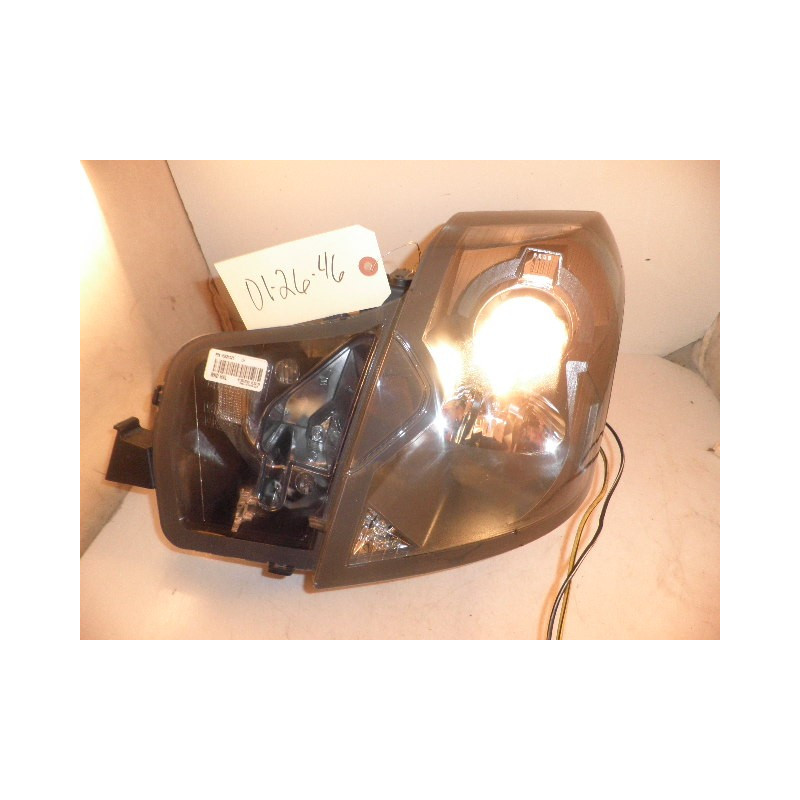 Cadillac CTS Left Headlight (Auto-Leveling) 2003-2007