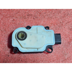 CADILLAC ELR Active Grille Shutter Motor Actuator 2014-2016 GM 110681000 1311-888-00069