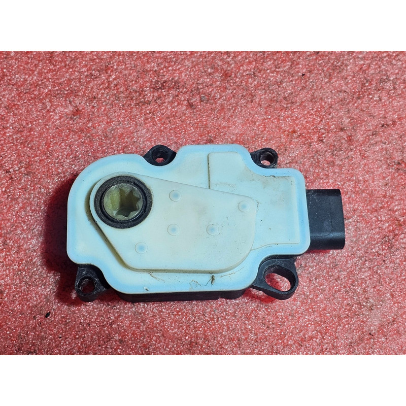 Cadillac ELR Active Grille Shutter Motor Actuator 2014-2016