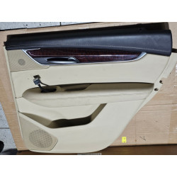 CADILLAC XT5 REAR RIGHT DOOR PANEL 2017-2020 GM 84072029 23369740 23460804 23395656 84389073 23395656