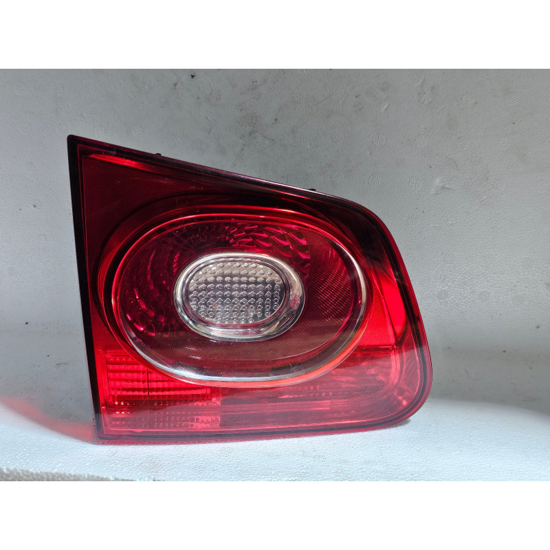 VOLKSWAGEN TIGUAN LEFT TRUNK LIFT GATE TAIL INNER LAMP 2008-2011 5N0945093C