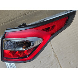 FORD  ESCAPE C520 RIGHT LED TAIL LAMP 2017-2019 GJ54-13404-AD GJ54-13404-AB GJ54-13404-A DEFECT-NOT INCLUDED GLASS