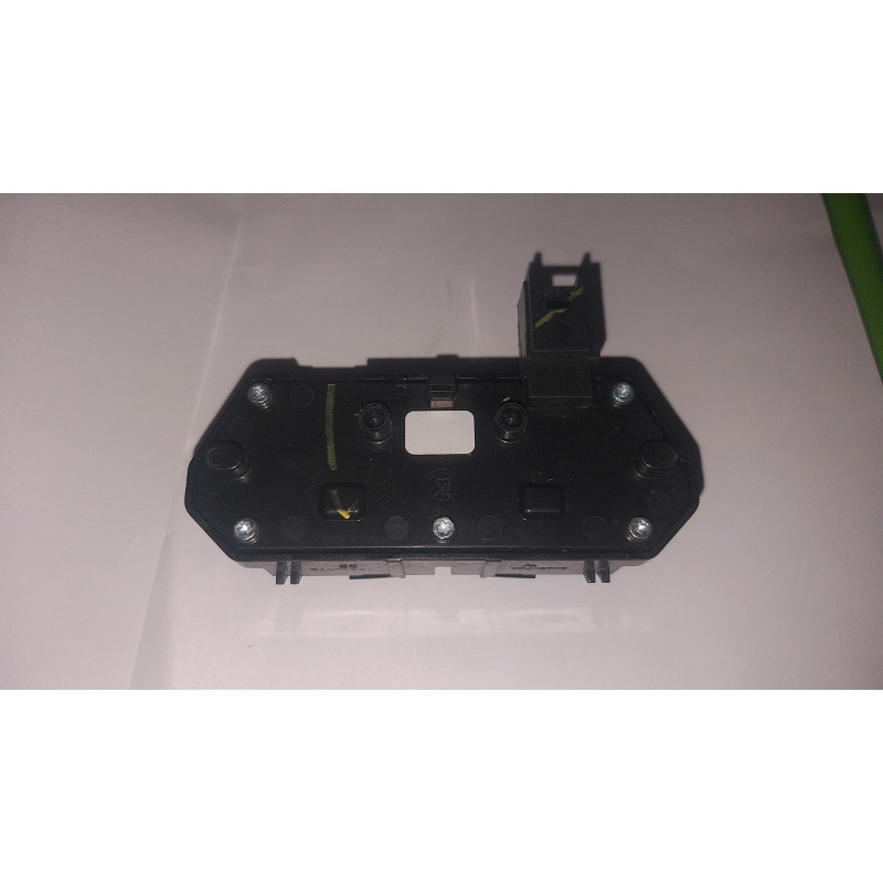 MERCEDES A-Class W177 FRONT LEFT SEAT HEATER CONTROL SWITCH 2018-2019 1779056700 A1779056700