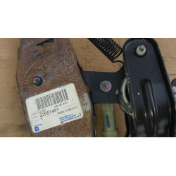 CHEVROLET CAMARO ENGINE CLUTCH PEDAL 2010-2015 GM 22957491 22858855 20940404 NEW