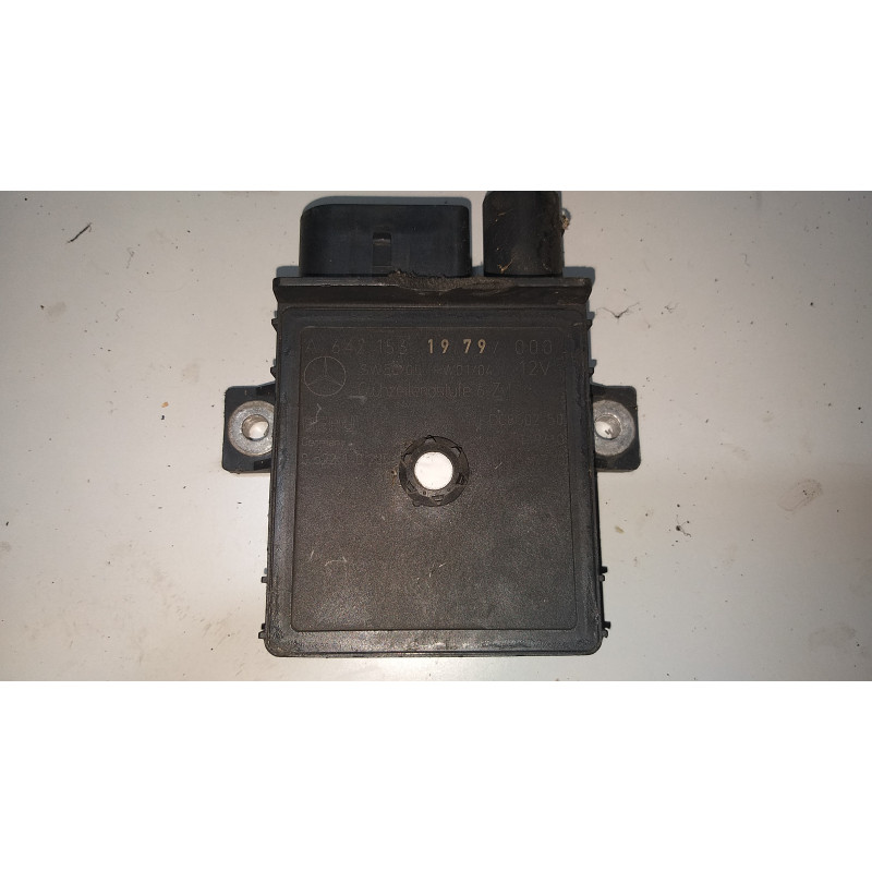 MERCEDES SPRINTER W164 W221 X164 ML GL BERU GLOW PLUG RELAY IGNITION CONTROL UNIT MODULE 2007-2009 6421531979