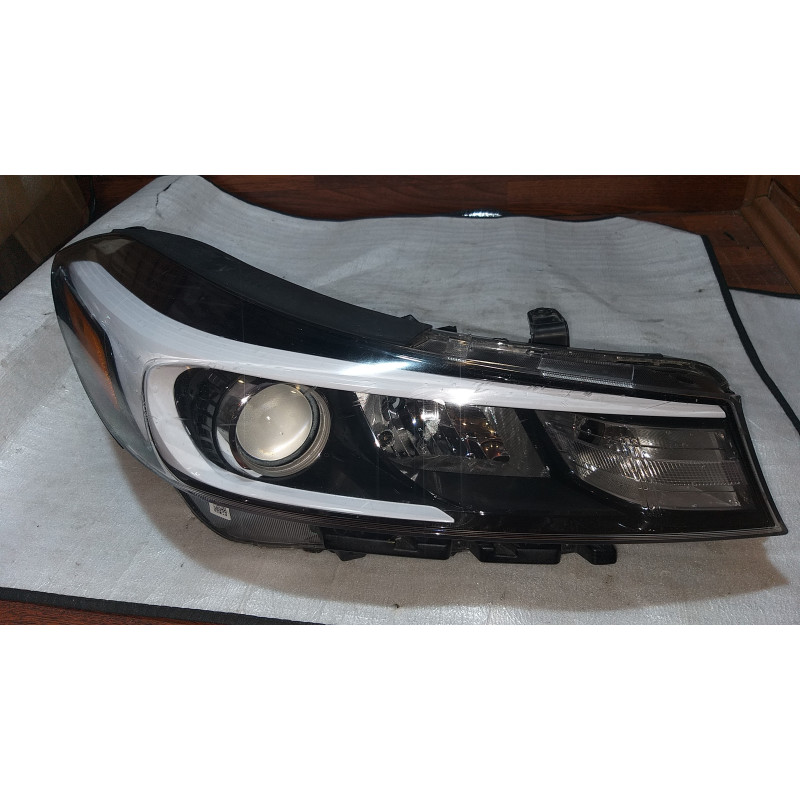 KIA FORTE RIGHT HALOGEN HEADLIGHT 2017-2018 92102-B0XXX USA
