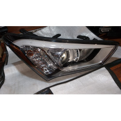 HYUNDAI SANTA FE RIGHT HEADLIGHT 2013-2015 USA 92102-4Z