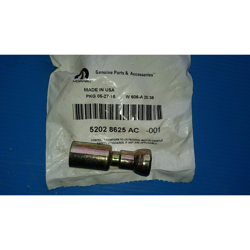 DODGE RAM DURANGO TRANSMISSION OIL COOLER CONNECTOR 1998-2001 52028625AC NEW
